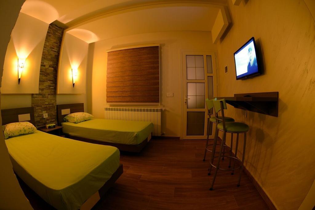 Bauhaus Chalets Apartment Bcharré Стая снимка