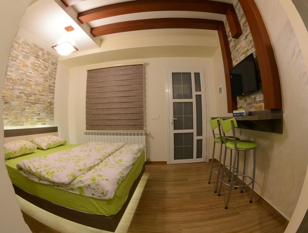 Bauhaus Chalets Apartment Bcharré Екстериор снимка